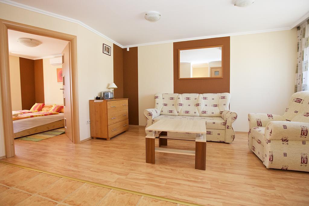 Zoli Apartmanok-Brody 51-53 Hajdúszoboszló 외부 사진
